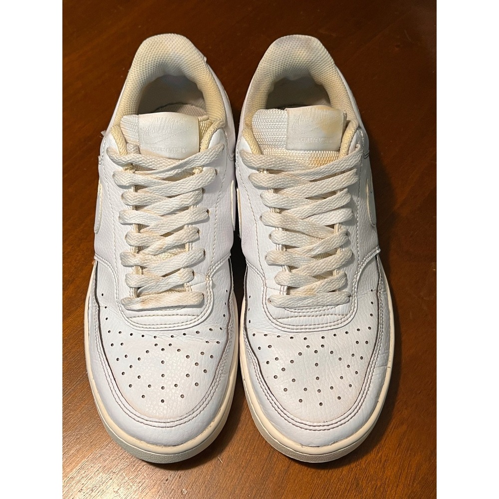 Nike Court Vision Low White Sneakers Men's 8.5 Women's 10 CD5434-100